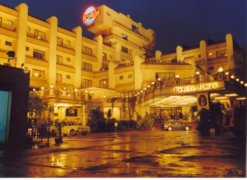 Hotel Breeze, Chennai Hotel Breeze, Breeze Hotel